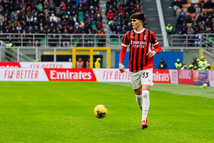 巴特薩基：魔笛是偉大的冠軍球員，全隊(duì)都要向他學(xué)習(xí)心態(tài)和個(gè)性